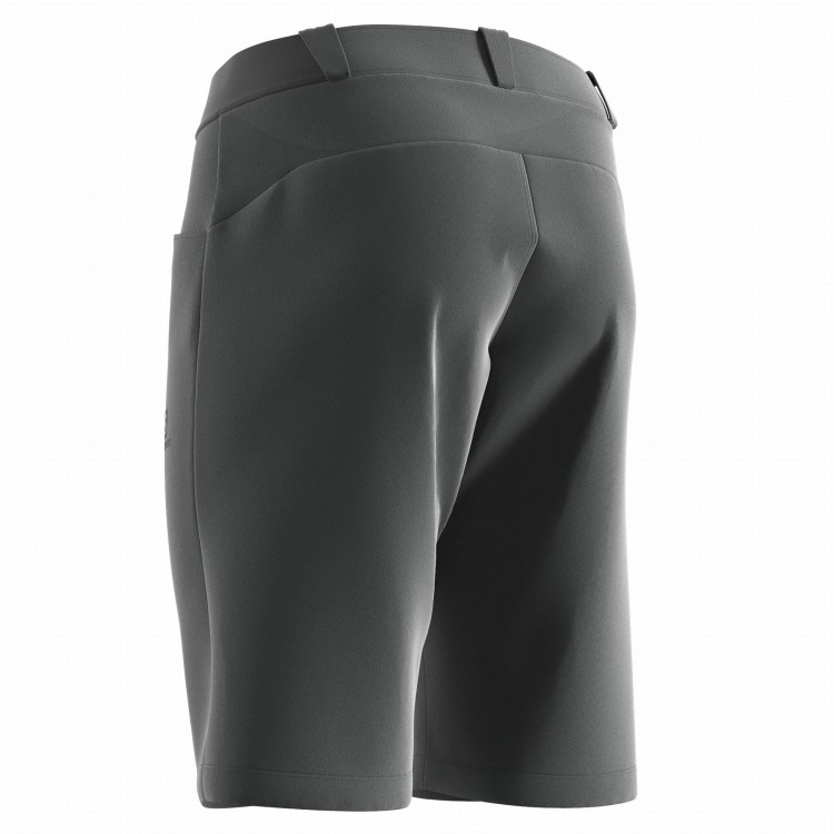 LC1718300_6_VIR_WAYFARERSHORTSM_BLACK_hike_men.jpg