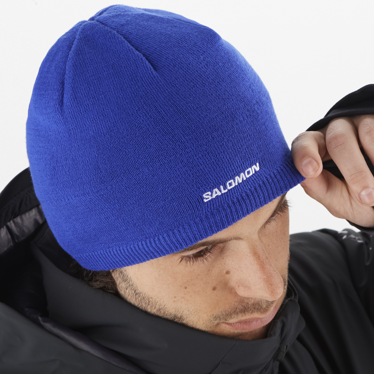 LC2142900_0_MOD_salomonbeanie_surftheweb_fit_um.png