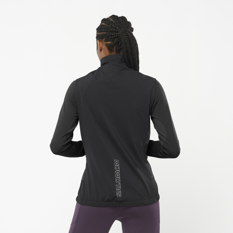LC2155000_1_MOD_lightshellvest_deepblack_run_w.png