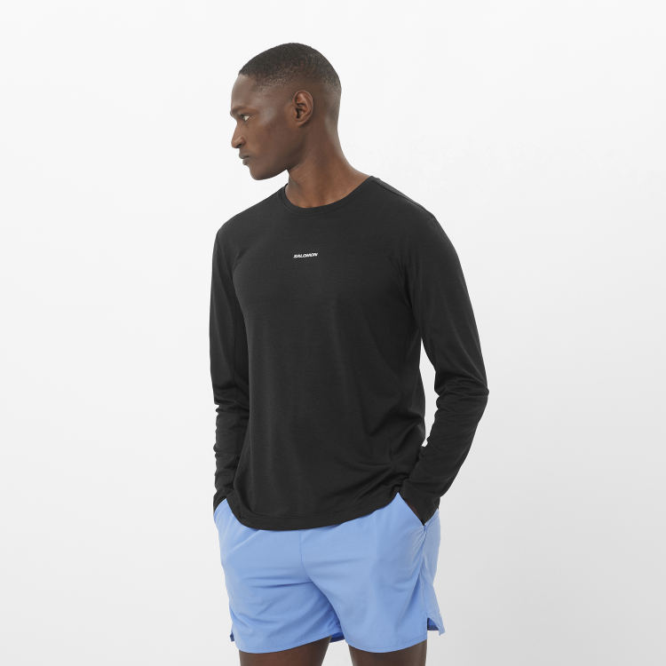 LC2424400_0_MOD_shkoutcorelstee_deepblack_run_m.png