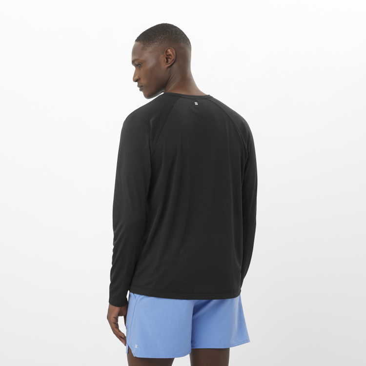 LC2424400_1_MOD_shkoutcorelstee_deepblack_run_m.png