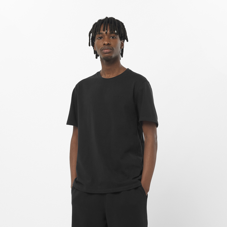 LC2288100_0_MOD_sallogopridesstee_deepblack_everyday_m.png