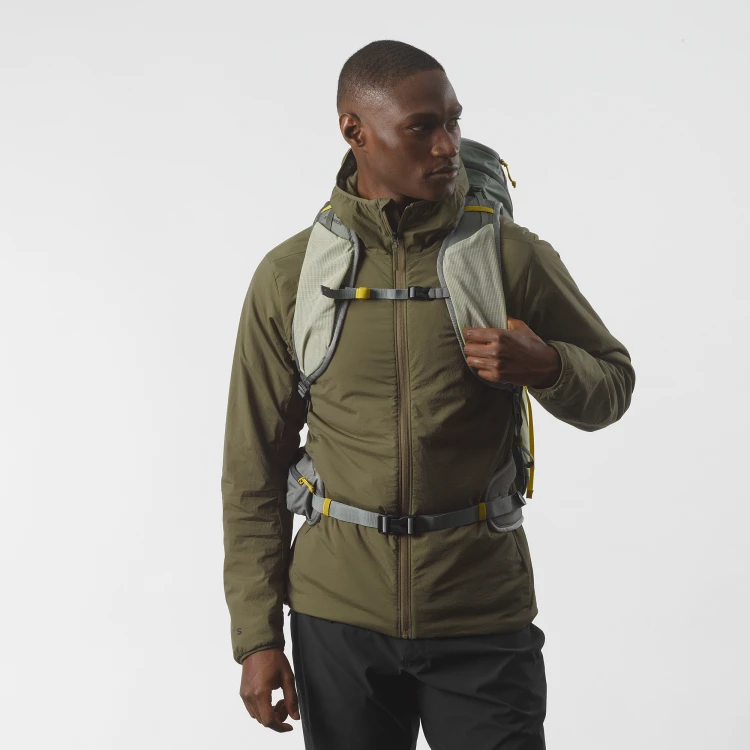 LC2466900_0_MOD_AEROTREK 30SEDONA SAGE _ SEAGRASS _ Nine Iron.png