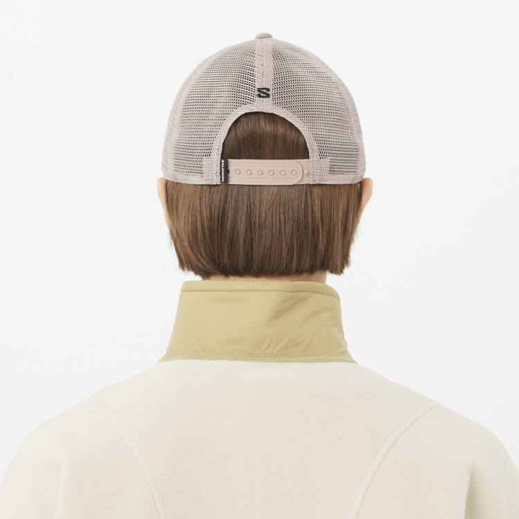 LC2682300_3_MOD_logotruckercap_etherea_activewear_uw.png
